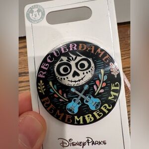 NWT! Disney Pin Coco Recuerdame Remember Me